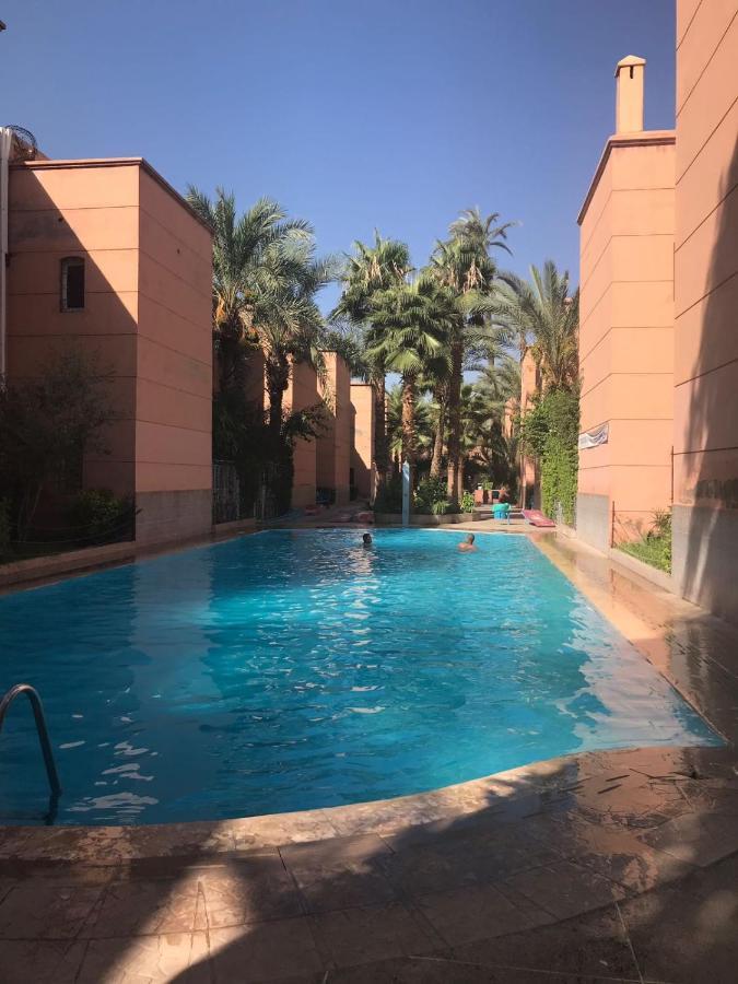 Appartement Dans Residence Avec Piscine Marrakesh Ngoại thất bức ảnh
