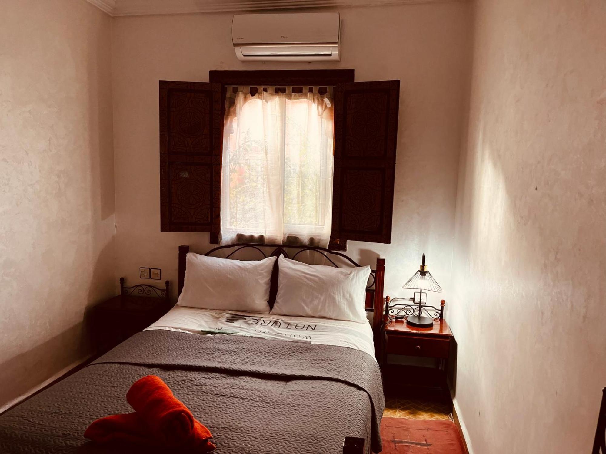 Appartement Dans Residence Avec Piscine Marrakesh Ngoại thất bức ảnh